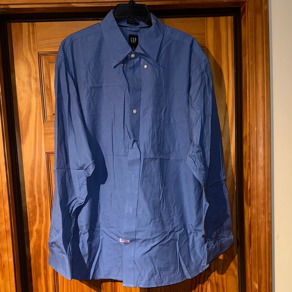 GAP Men's Elegant Blue Button-Up Shirt